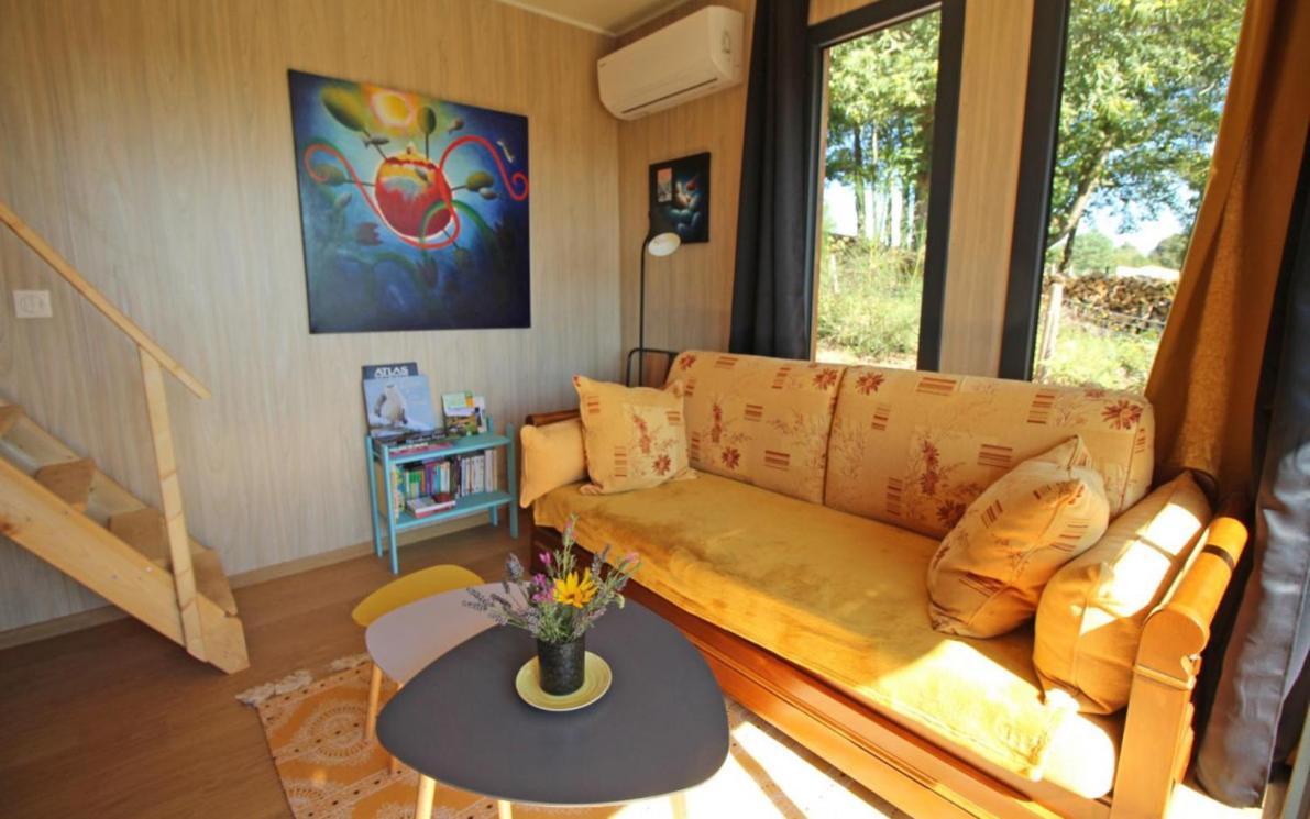 Le Petit Paradis, Mini Maison,nature,confort,calme Chalet Saint-Julien-le-Petit
