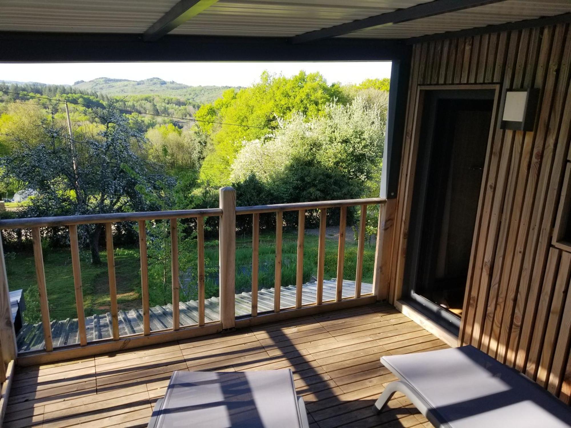 Le Petit Paradis, Mini Maison,nature,confort,calme Chalet