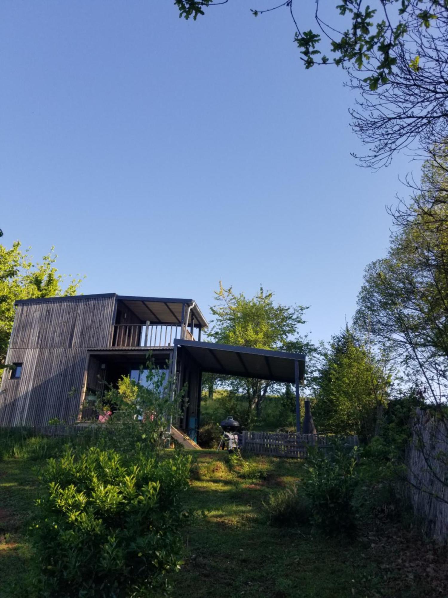 Chalet Le Petit Paradis, Mini Maison,nature,confort,calme Saint-Julien-le-Petit